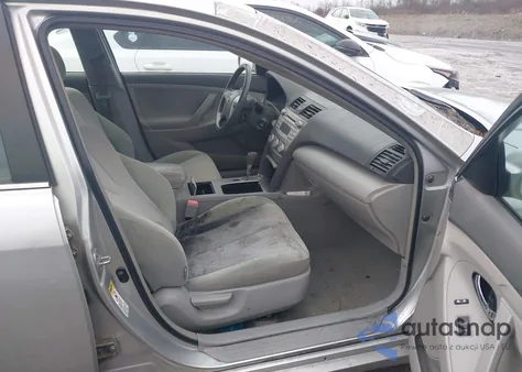 2010 Toyota Camry Le from USA, damaged, VIN 4T1BF3EK3AU510058